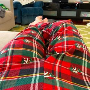 Buc-ees Christmas pjs